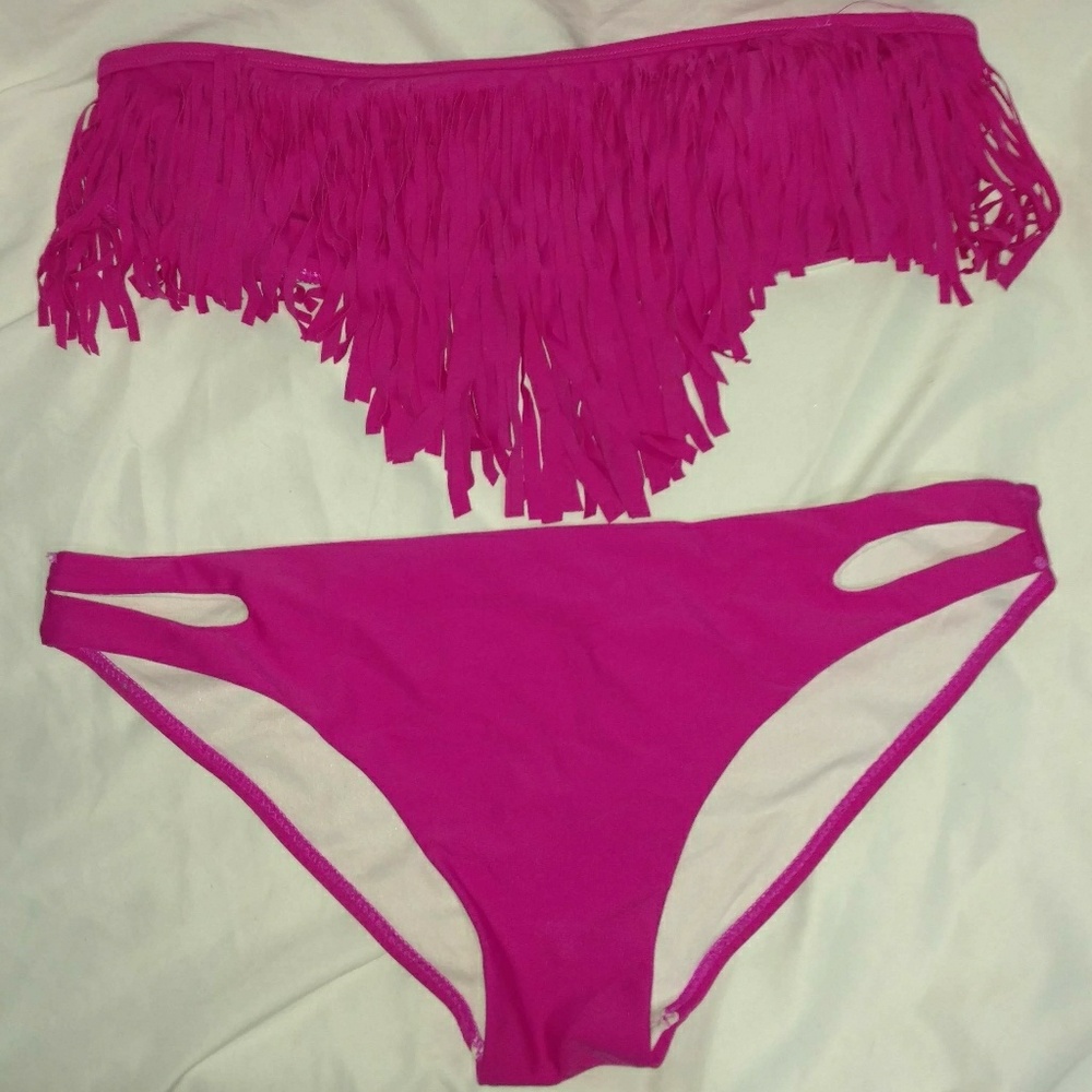 Bathing suit